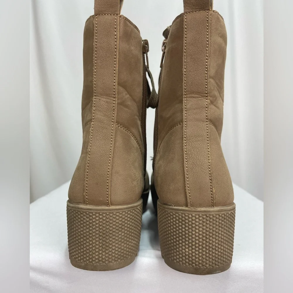 Rouge helium Light brown soft heeled lace up side zipper combat boots 7.5 - Picture 9 of 17